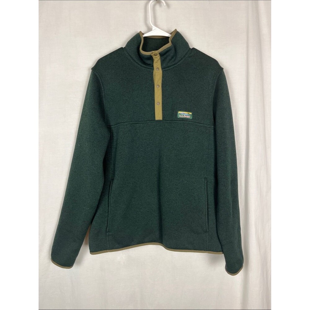 L. L. Bean Dark Green Slightly Fitted Men's Sweater